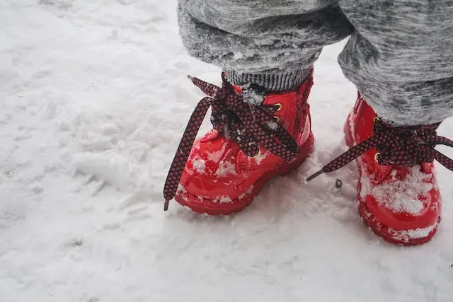 The Ultimate Guide to Kids Snow Boots 2024